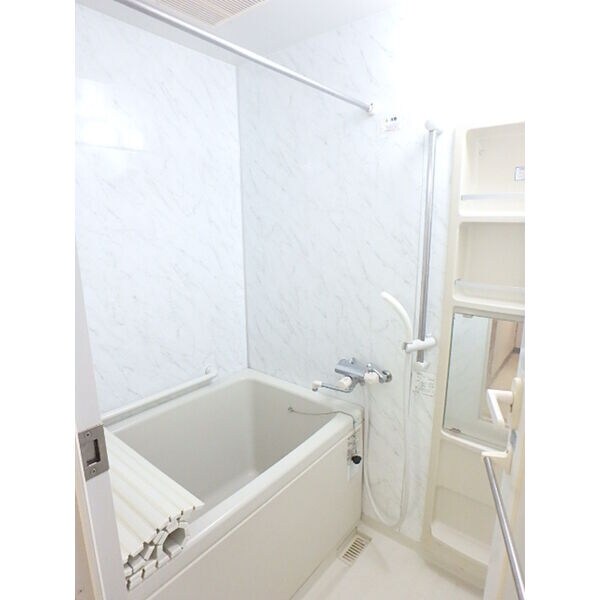 イーストプラザ名掛丁の物件内観写真