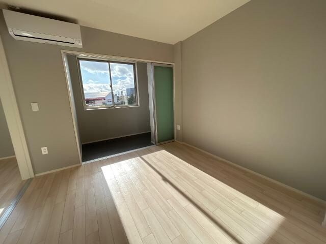 クレストコートⅡの物件内観写真