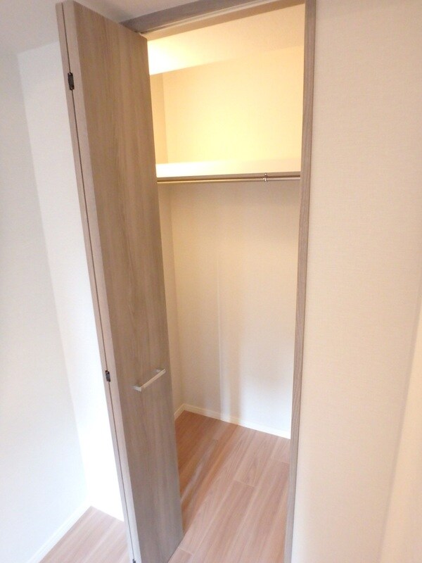 シーズンフラッツＳＥＮＤＡＩEASTの物件内観写真