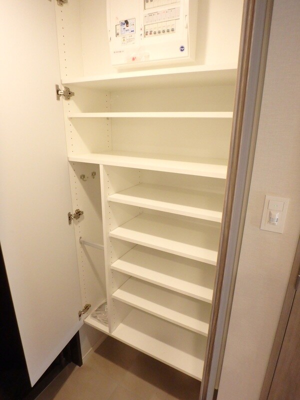 シーズンフラッツＳＥＮＤＡＩEASTの物件内観写真