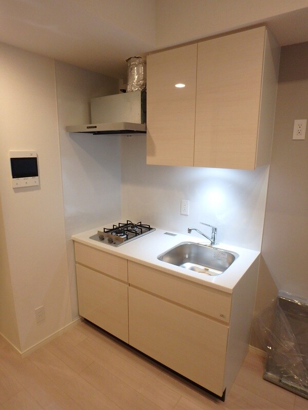 シーズンフラッツＳＥＮＤＡＩEASTの物件内観写真