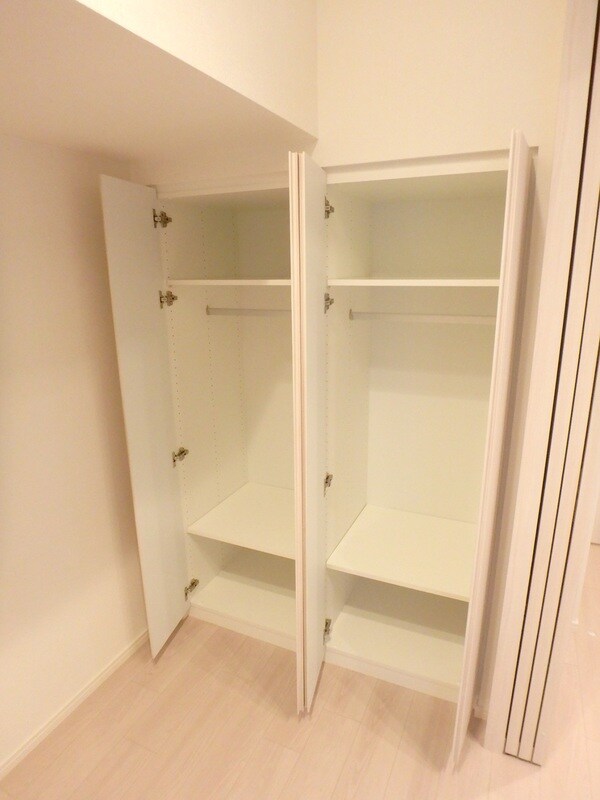 シーズンフラッツＳＥＮＤＡＩEASTの物件内観写真