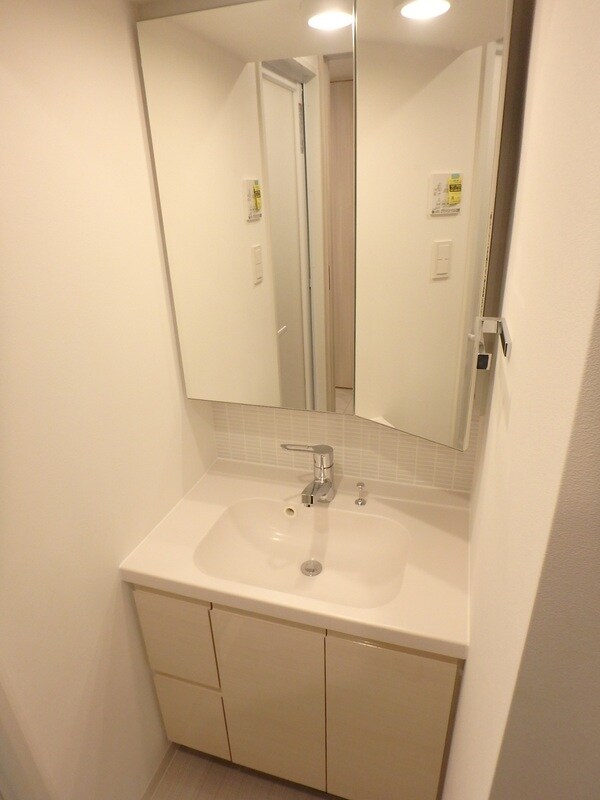 シーズンフラッツＳＥＮＤＡＩEASTの物件内観写真