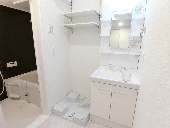 Ｄ-ＲＯＯＭ蒲町の物件内観写真