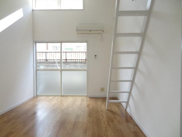 ロフティ富沢Ⅰの物件内観写真