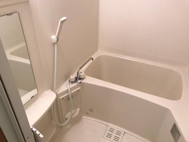 グランディール泰英１号館の物件内観写真