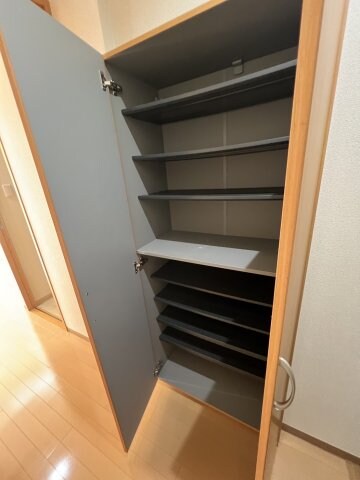 リラ二十人町の物件内観写真