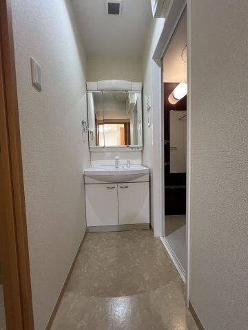 仙台駅 徒歩6分 8階の物件内観写真