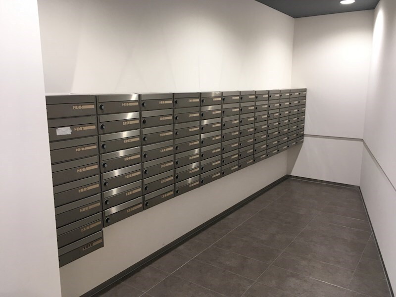 La　Douceur榴ヶ岡の物件外観写真