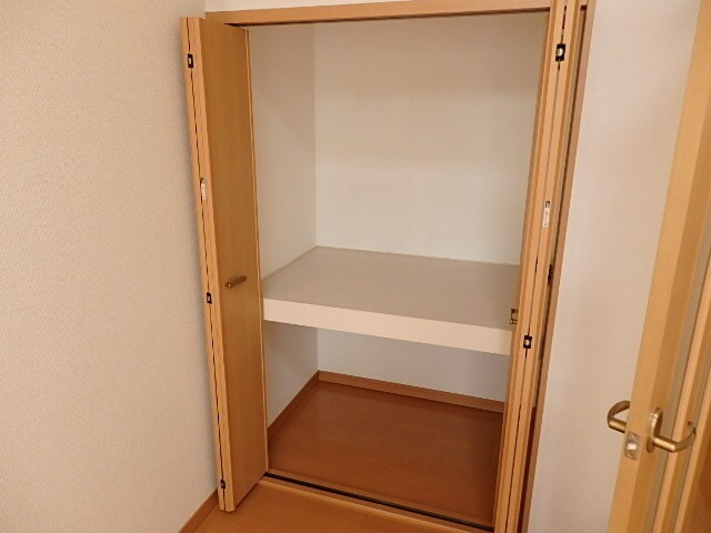 伊藤賃貸住宅　ＷＥＳＴの物件内観写真