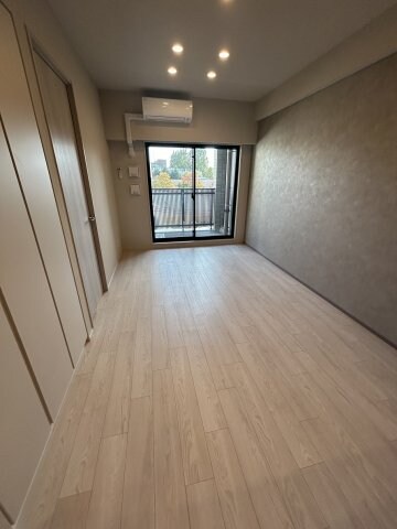 シーズンフラッツ青葉通一番町の物件内観写真