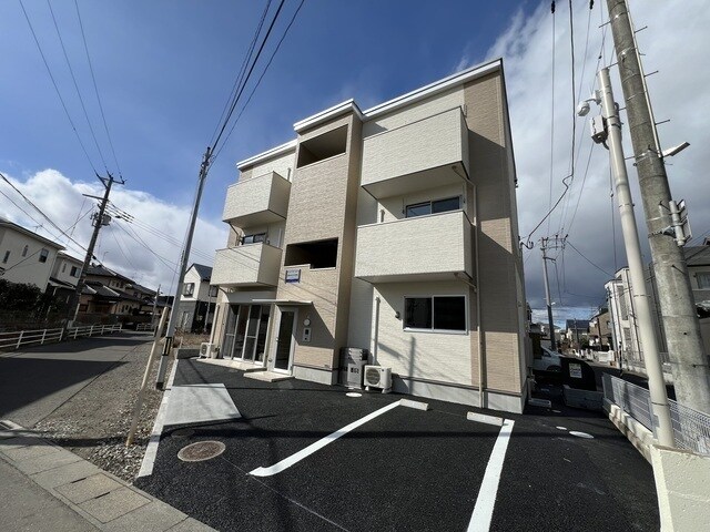 メゾン・ド・アトリエの物件外観写真