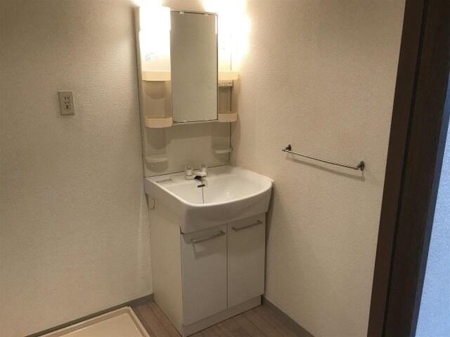 銀杏町レジデンスの物件内観写真
