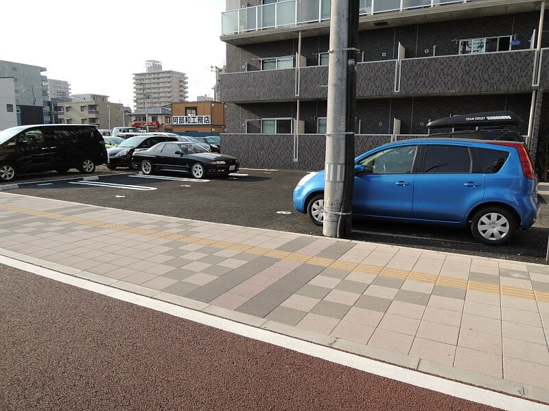 榴ケ岡駅 徒歩7分 8階の物件外観写真