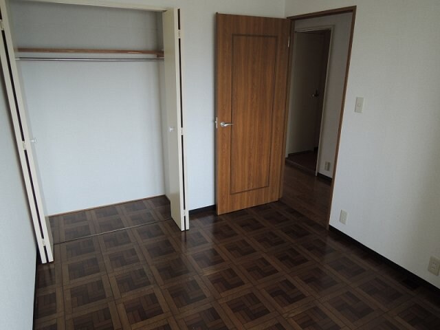 スカイコート上杉の物件内観写真