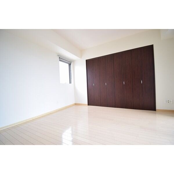 ヴィアーレ広瀬の物件内観写真