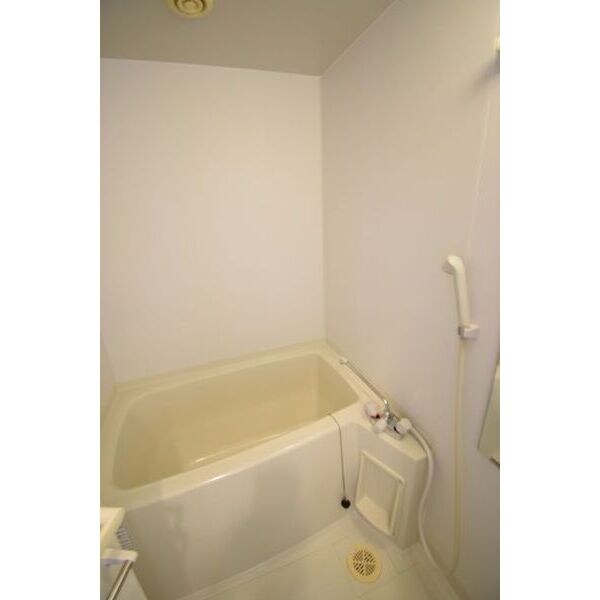 ヴィアーレ広瀬の物件内観写真