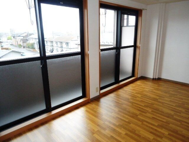 グランクリュ　（Ｇｒａｎｄ　Ｃｒｕ）の物件内観写真