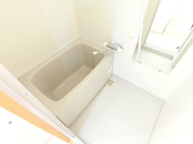 HF晩翠通レジデンスの物件内観写真