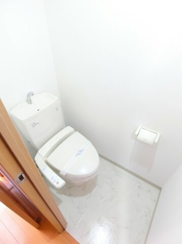 HF晩翠通レジデンスの物件内観写真