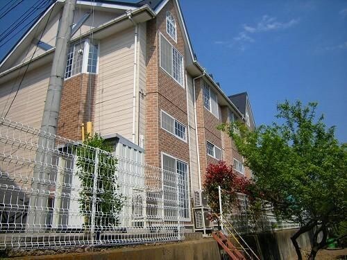 ホワイトキャッスル35番館の物件外観写真