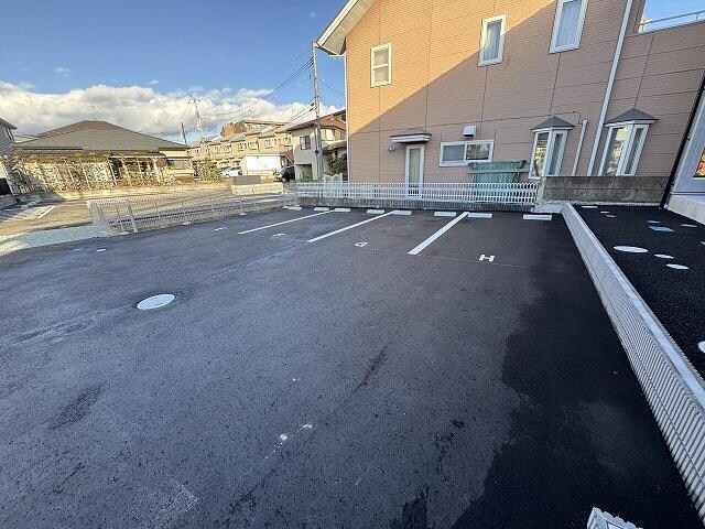 ジャスティスの物件外観写真