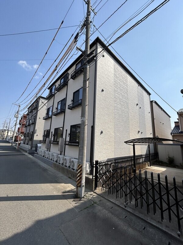 ＵＮ富沢の物件外観写真