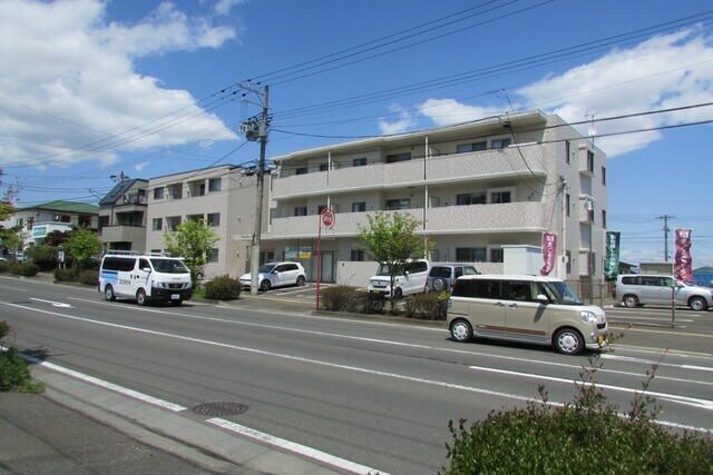 ヴェルビュー川平の物件外観写真