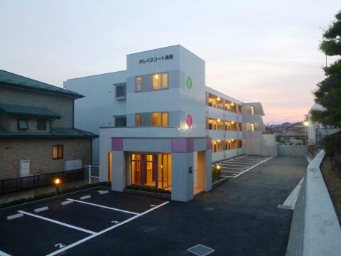 グレイスコート高嶺の物件外観写真