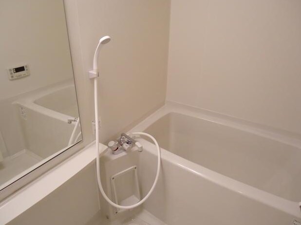 ヴィアーレ八幡3丁目の物件内観写真