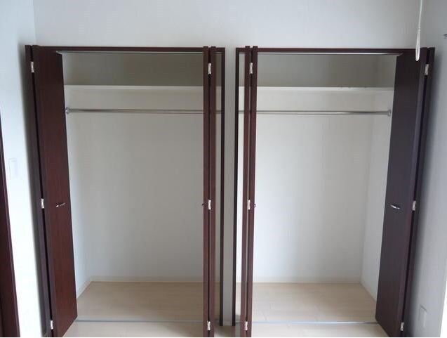 ヴィアーレ八幡3丁目の物件内観写真