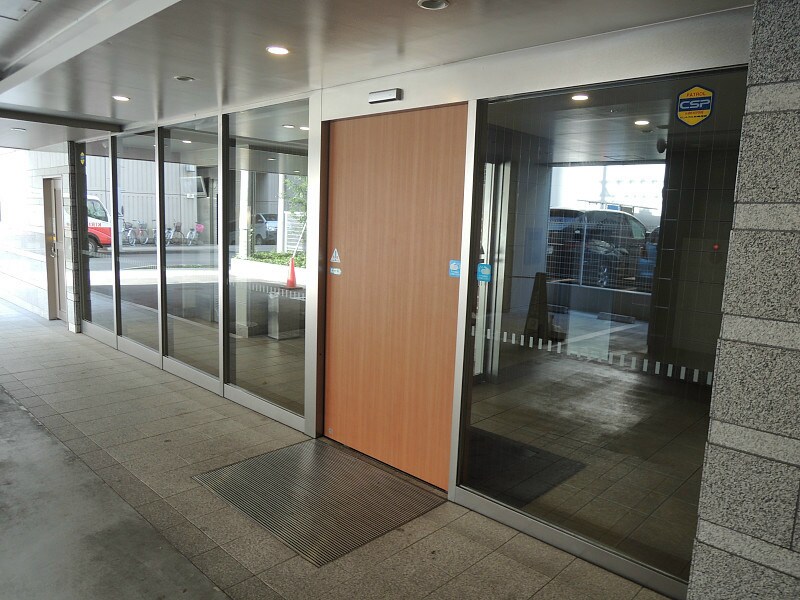 カスタリア大町の物件外観写真