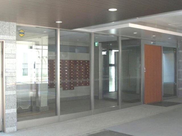 カスタリア大町の物件外観写真