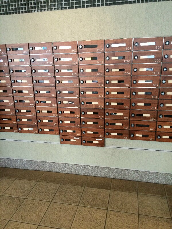 カスタリア大町の物件外観写真