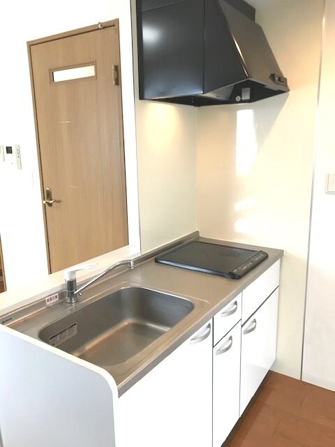 カスタリア大町の物件内観写真