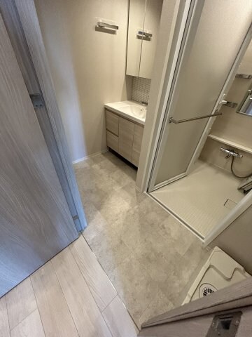 シーズンフラッツ青葉通一番町の物件内観写真