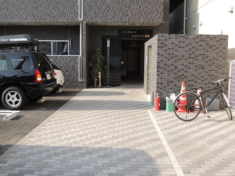 パークサイドレジデンス榴岡の物件外観写真
