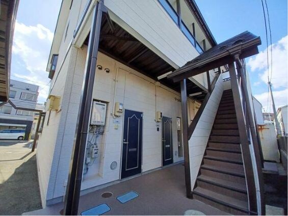 ドミールSUZUKIの物件外観写真