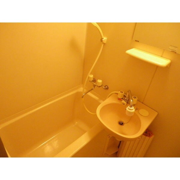 センチュリー青葉の物件内観写真