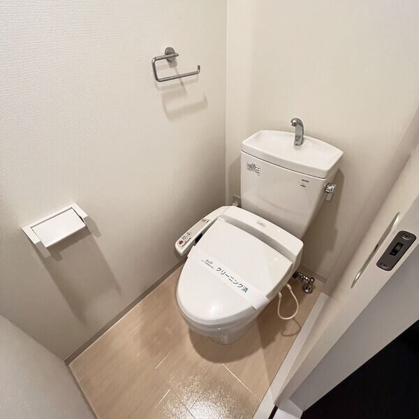 ヴィアーレ勾当台Ⅱの物件内観写真