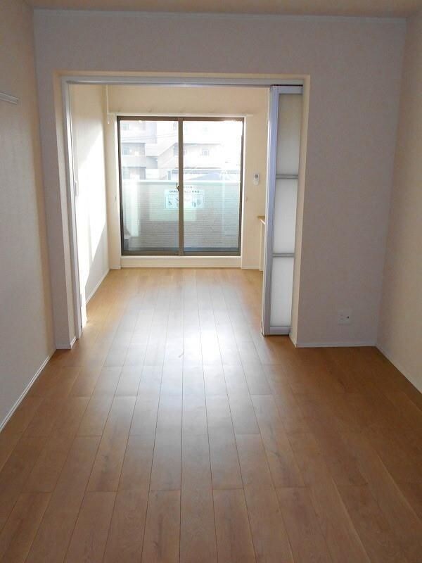 マロンクリスタルの物件内観写真