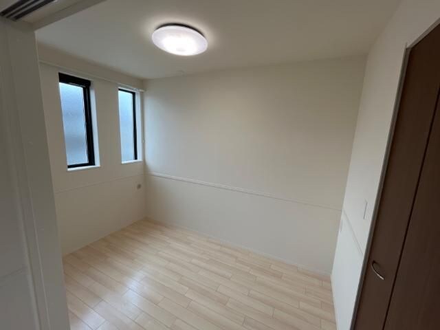 ウィステリアの物件内観写真