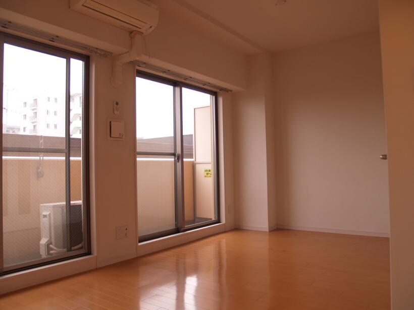 コージーコート新田の物件内観写真