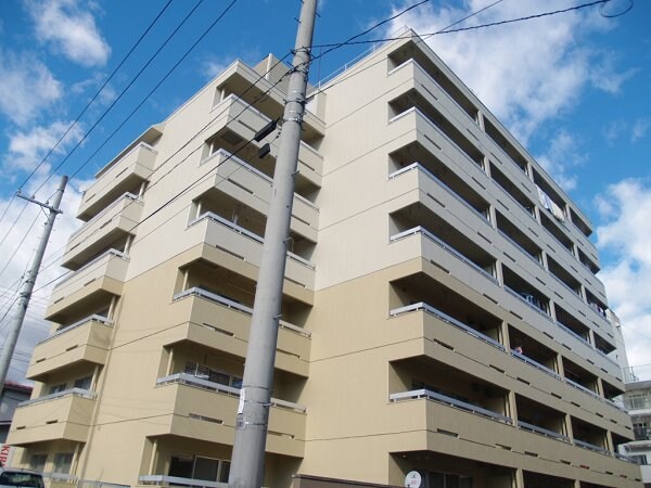 二軒茶屋グランドハイツの物件外観写真