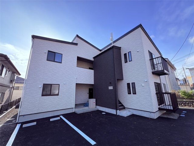 アスコット八木山弥生町の物件外観写真