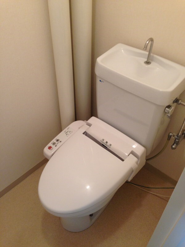 イーグルハイツ錦町の物件内観写真