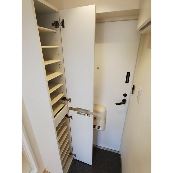 イーグルハイツ錦町の物件内観写真