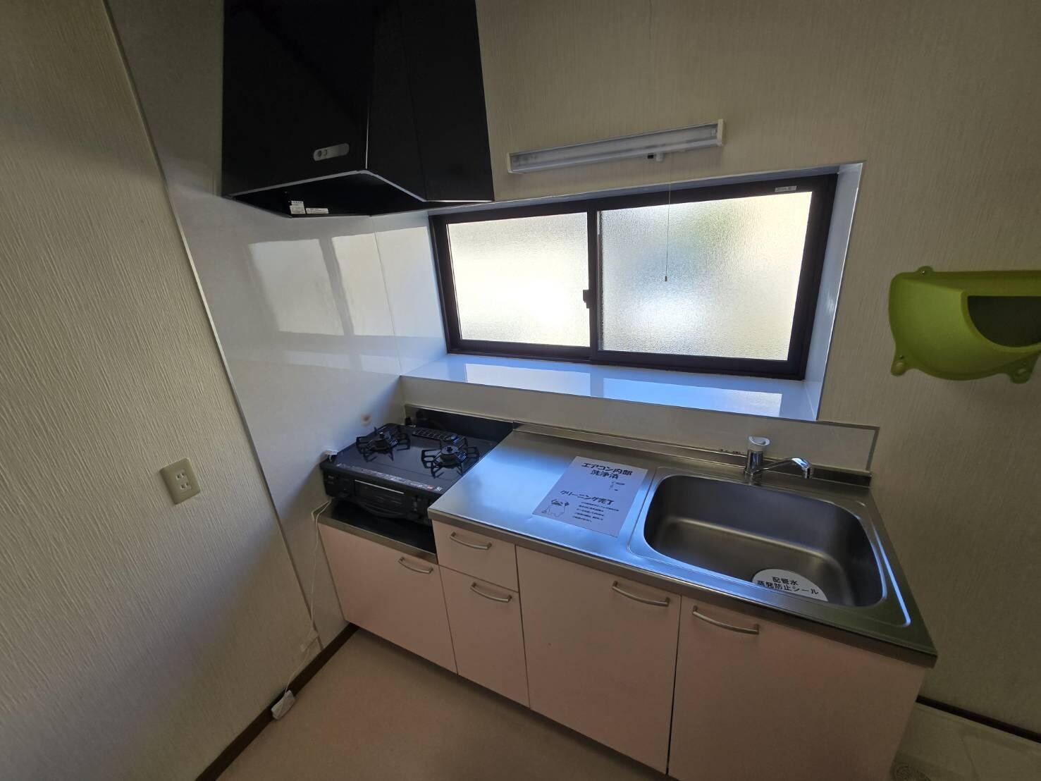 中山6丁目　佐藤貸家の物件内観写真