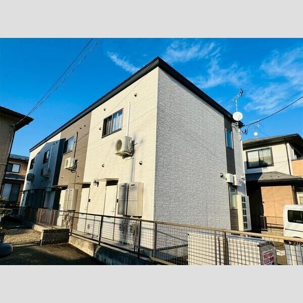 Ｌｅ Ｍｏｎｄｅの物件外観写真