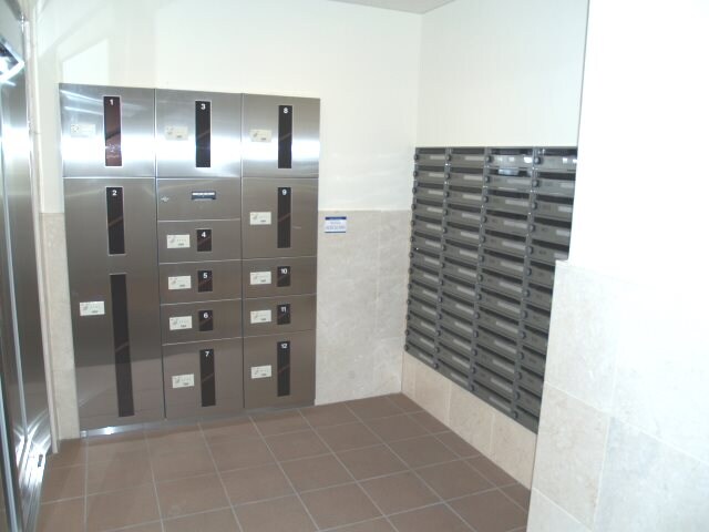 カスタリア勾当台公園の物件外観写真